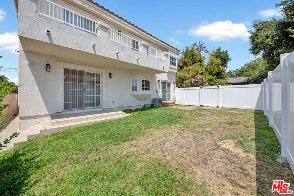 5532 Angelus Avenue Property Photo 2