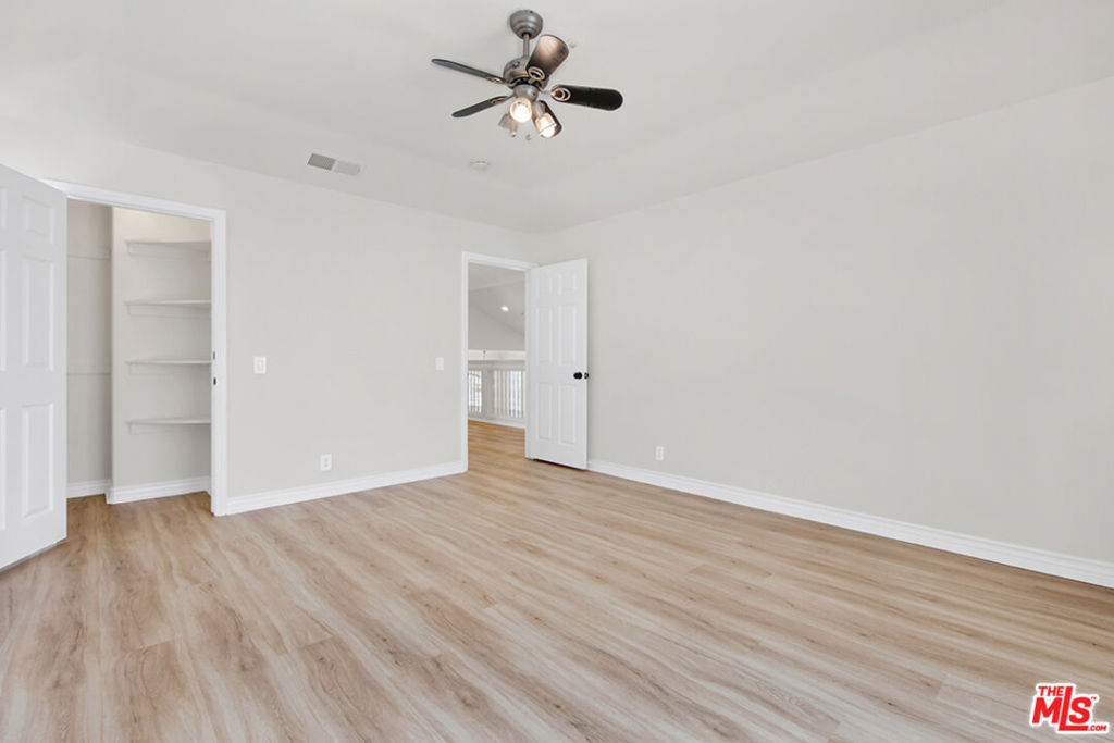5532 Angelus Avenue Property Photo 14