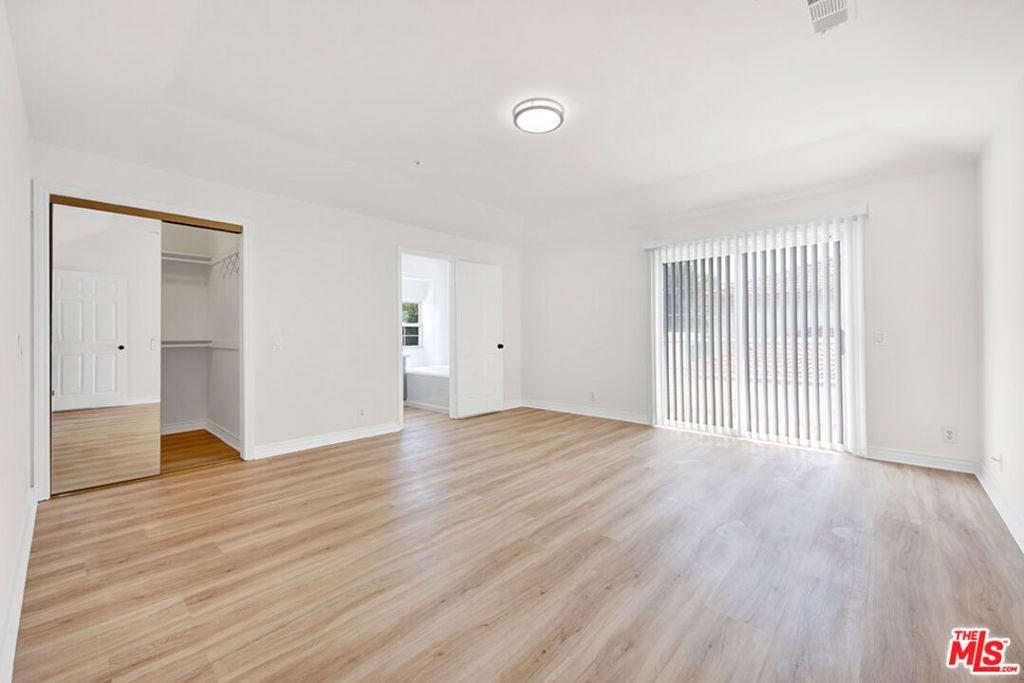 5532 Angelus Avenue Property Photo 15