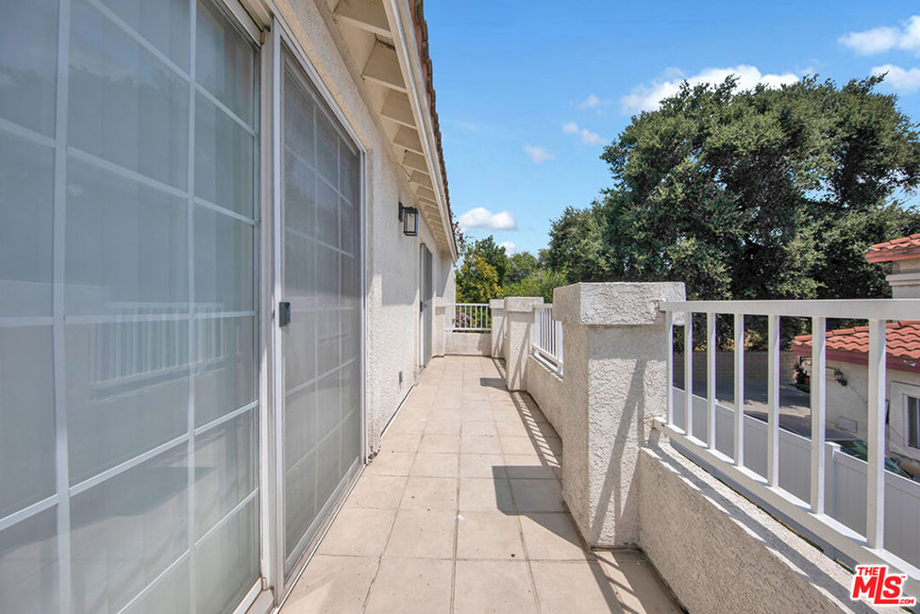 5532 Angelus Avenue Property Photo 17