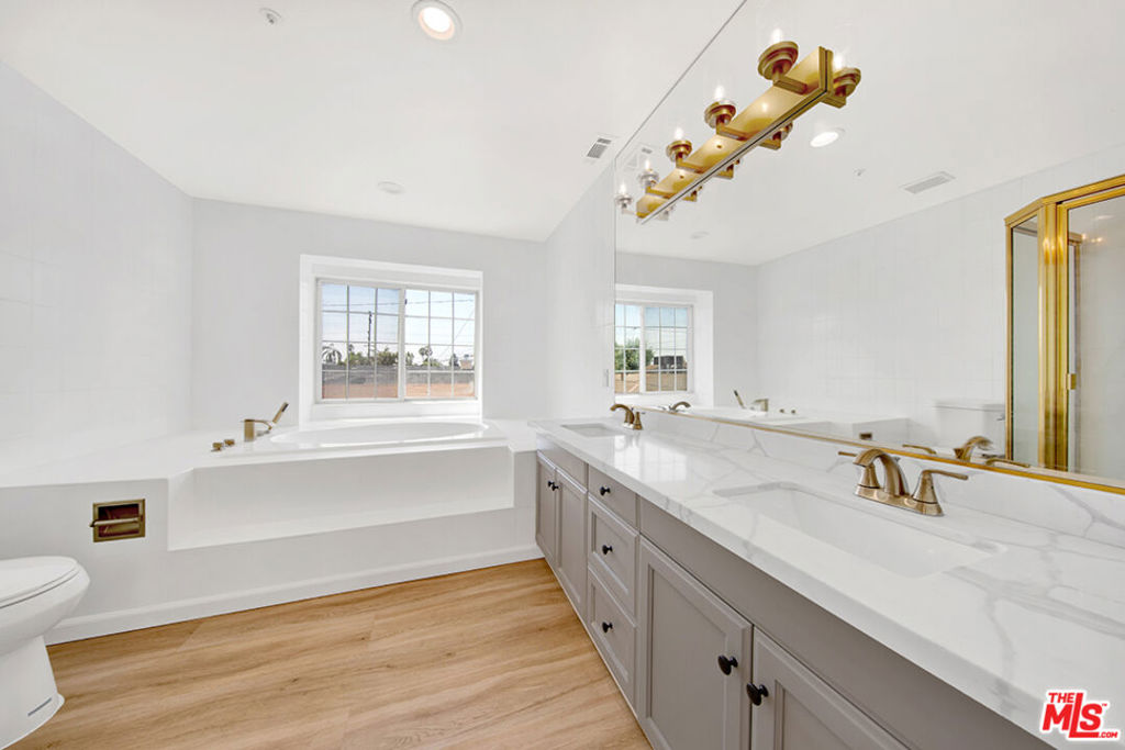5532 Angelus Avenue Property Photo 19