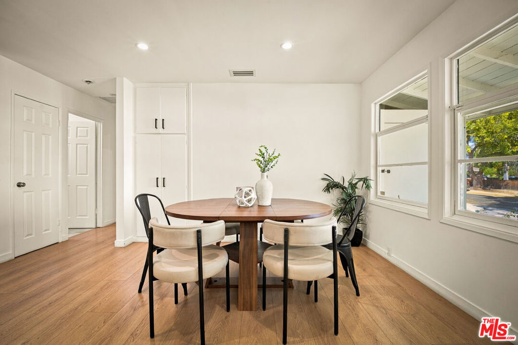 6251 Alcove Avenue Property Photo 16