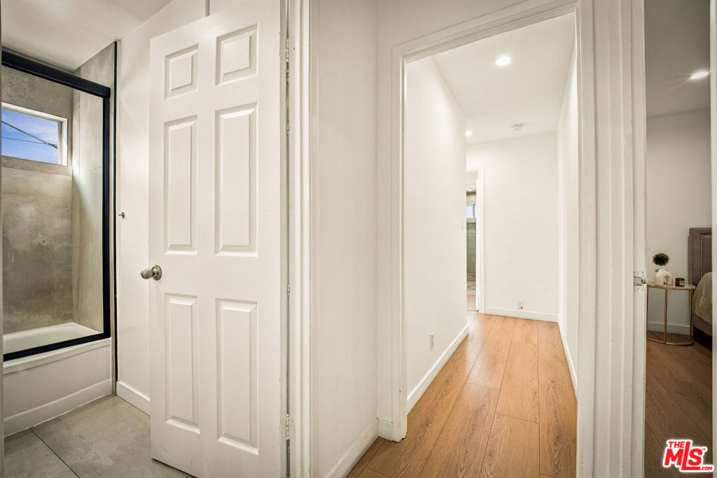 6251 Alcove Avenue Property Photo 23