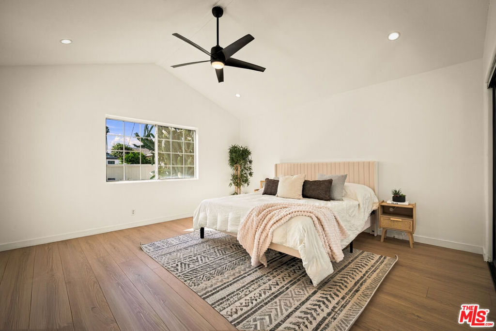 6251 Alcove Avenue Property Photo 33
