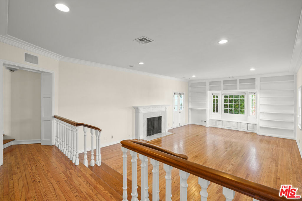 266 Denslow Avenue Property Photo 2