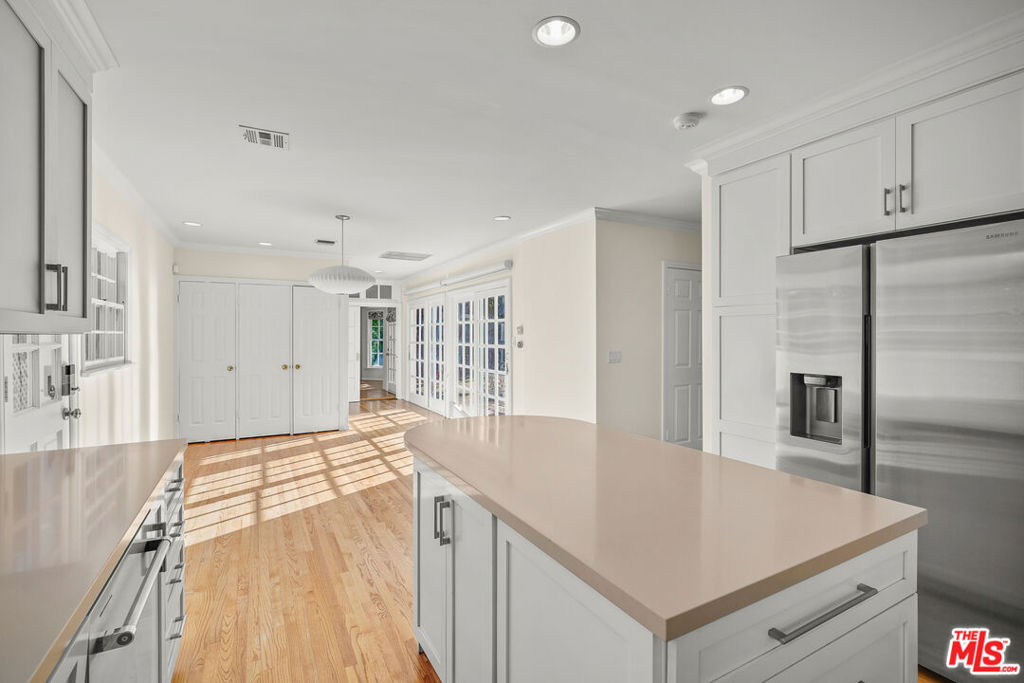 266 Denslow Avenue Property Photo 3