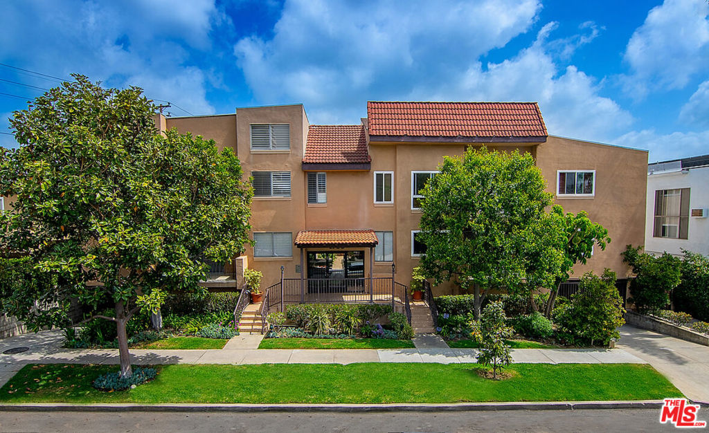 1730 Camden Avenue 108 Property Photo 1