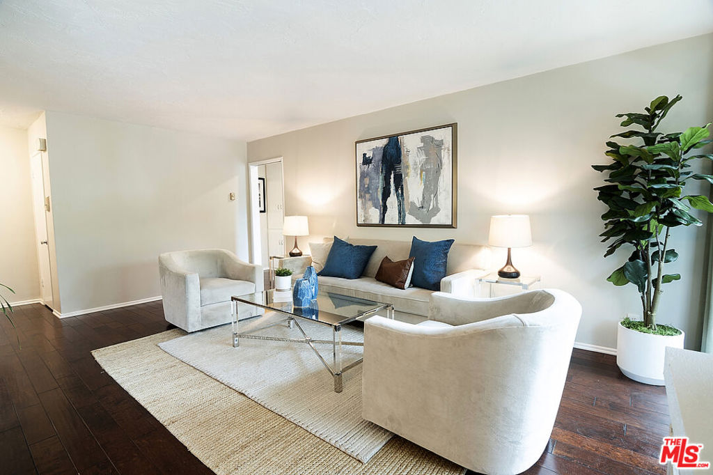 1730 Camden Avenue 108 Property Photo 4