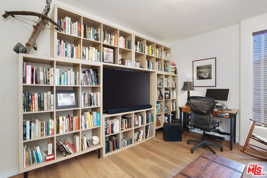 1240 S Corning Street 303 Property Photo 13