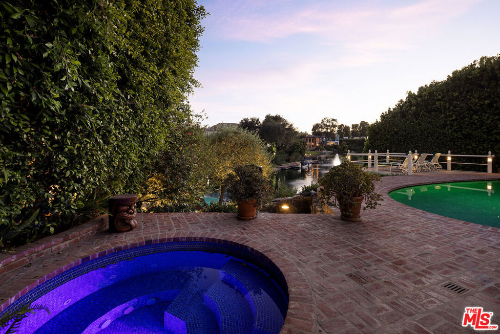 10030 Toluca Lake Avenue Property Photo 36