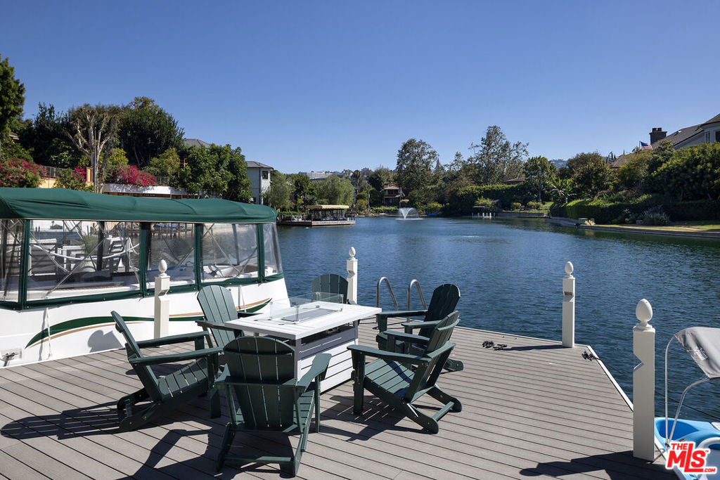 10030 Toluca Lake Avenue Property Photo 39