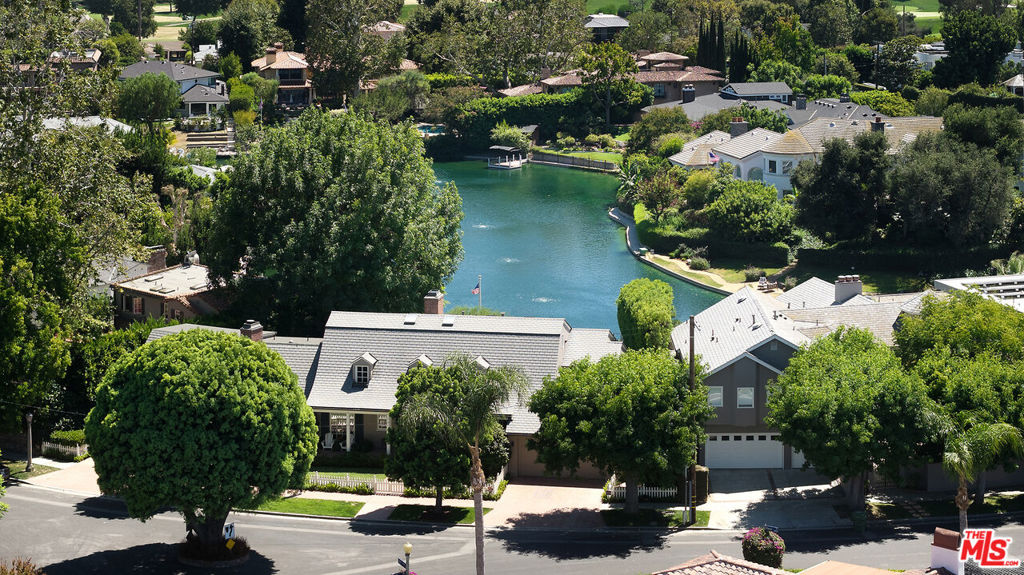 10030 Toluca Lake Avenue Property Photo 43