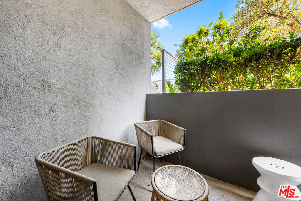 12115 San Vicente Boulevard 107 Property Photo 31