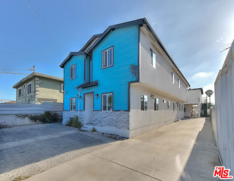 11031 S Burin Avenue Property Photo 1
