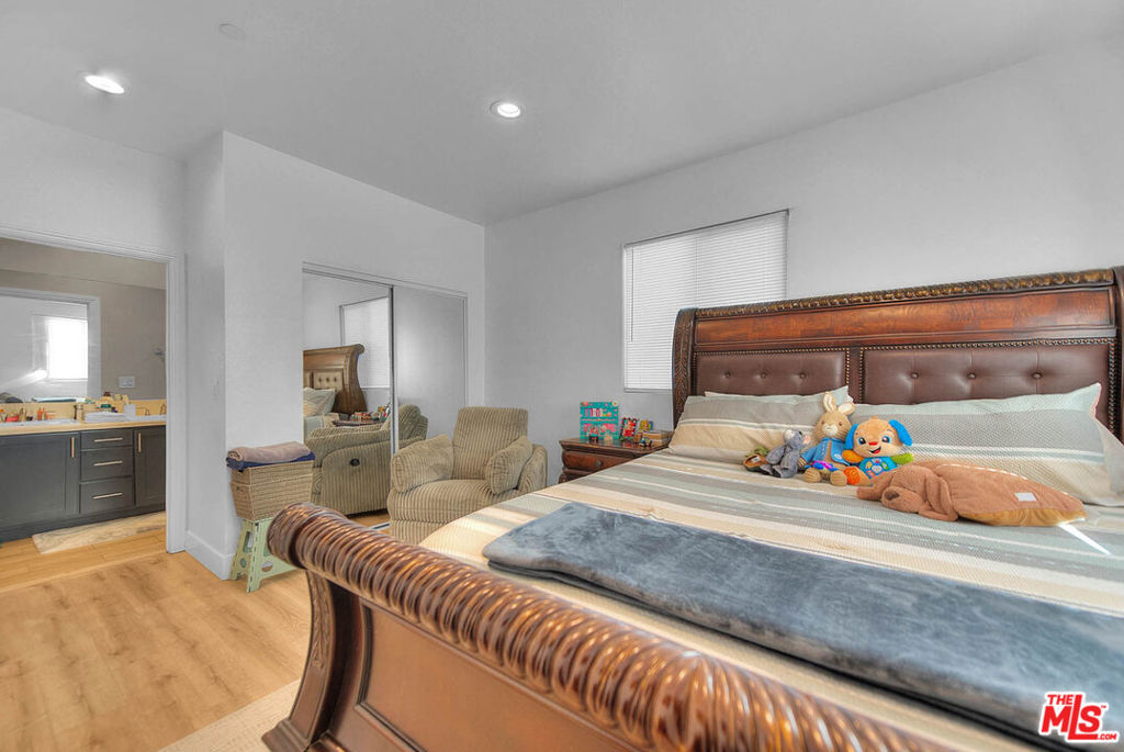 11031 S Burin Avenue Property Photo 30