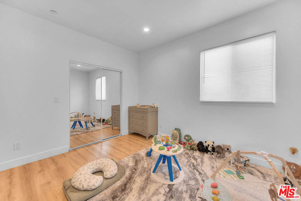 11031 S Burin Avenue Property Photo 38