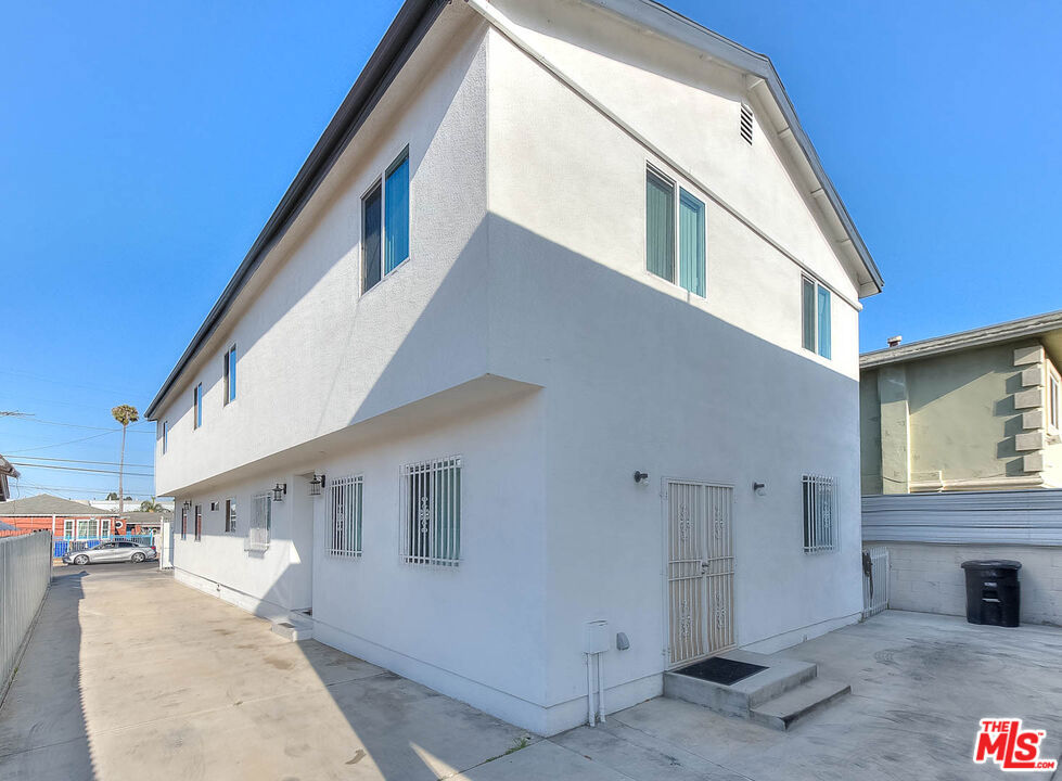 11031 S Burin Avenue Property Photo 66