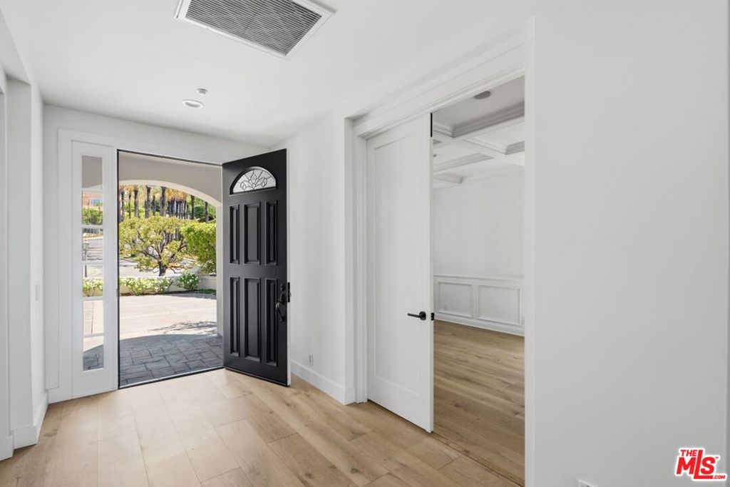 16802 Calle De Sarah Property Photo 7