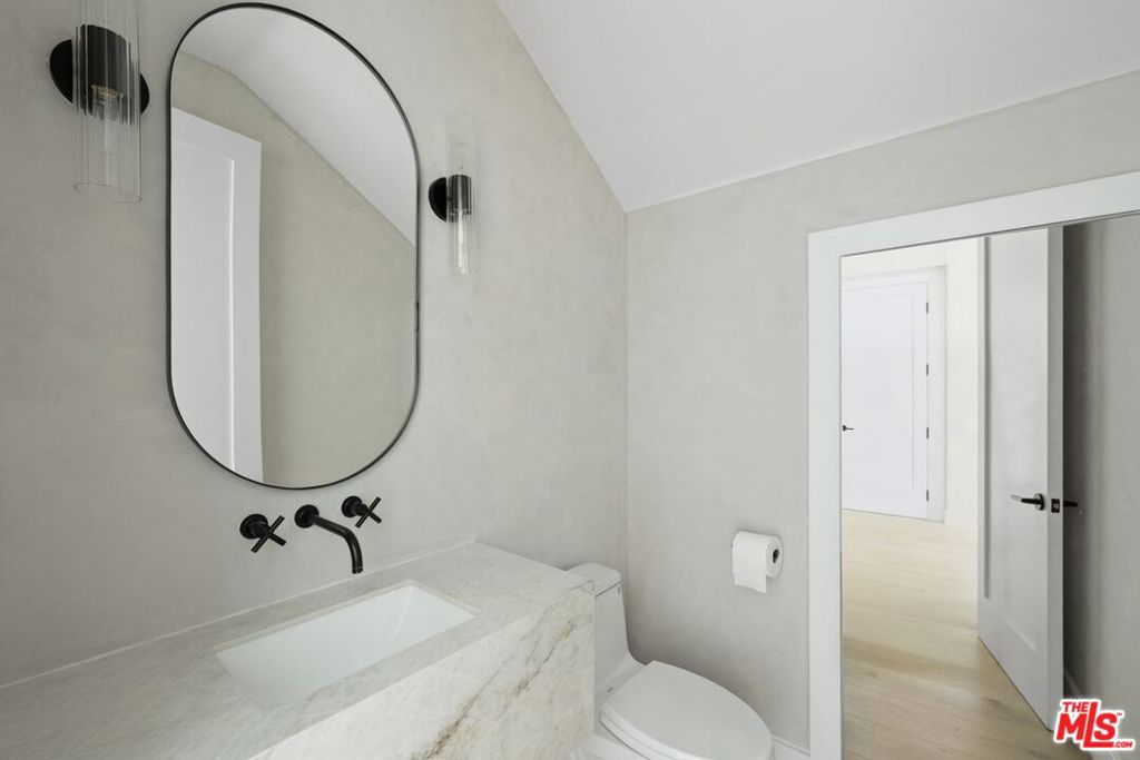 16802 Calle De Sarah Property Photo 10