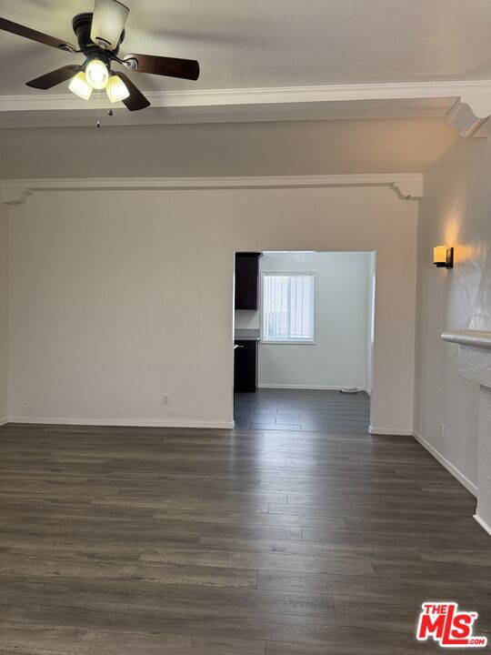 3965 Brighton Avenue 1/4 Property Photo 4