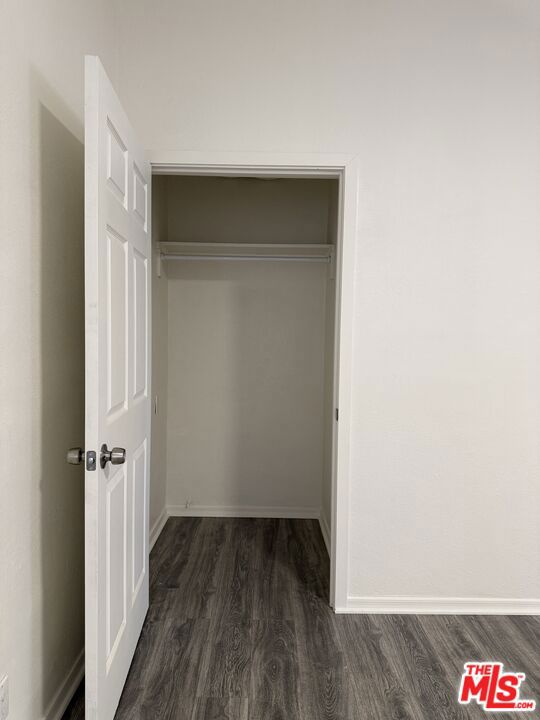 3965 Brighton Avenue 1/4 Property Photo 12