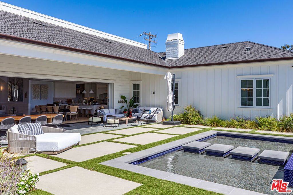 6671 Dume Drive Property Photo 19