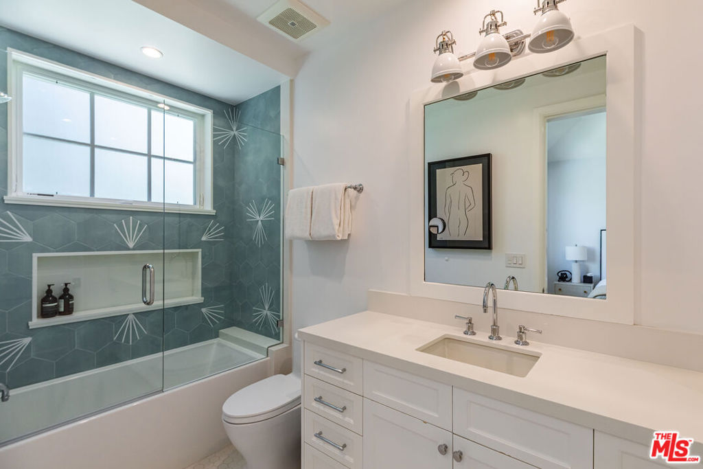 6671 Dume Drive Property Photo 38