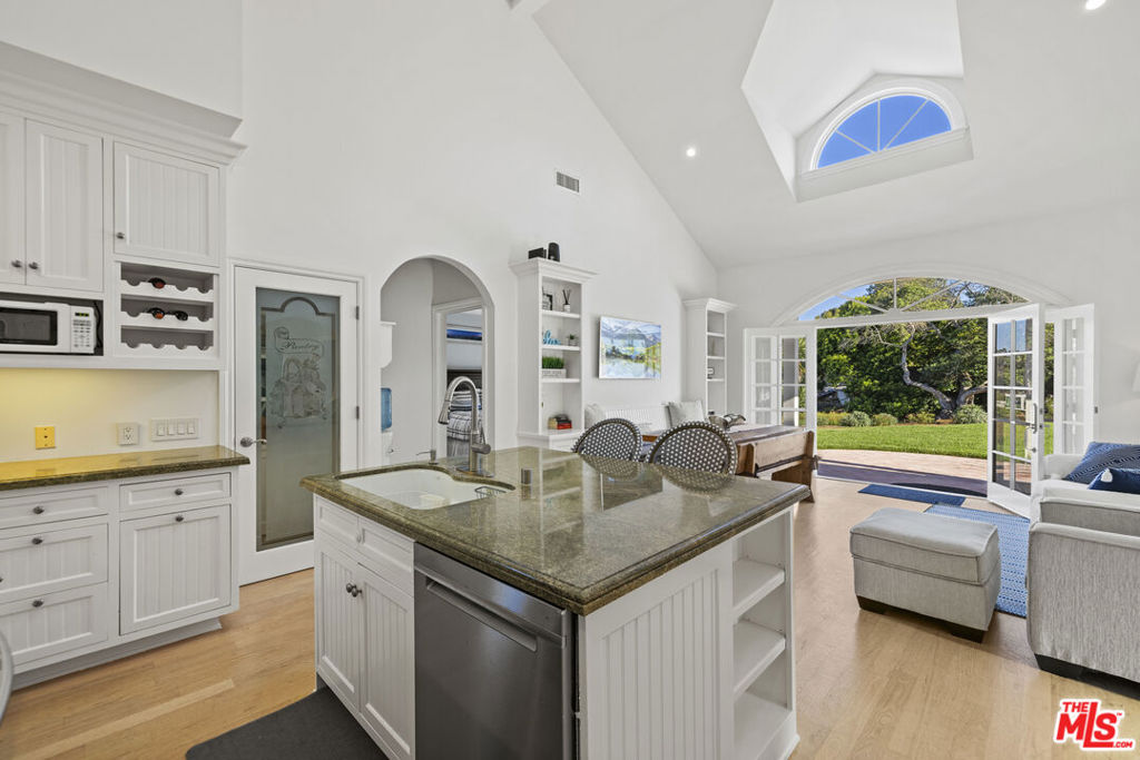 6671 Dume Drive Property Photo 40