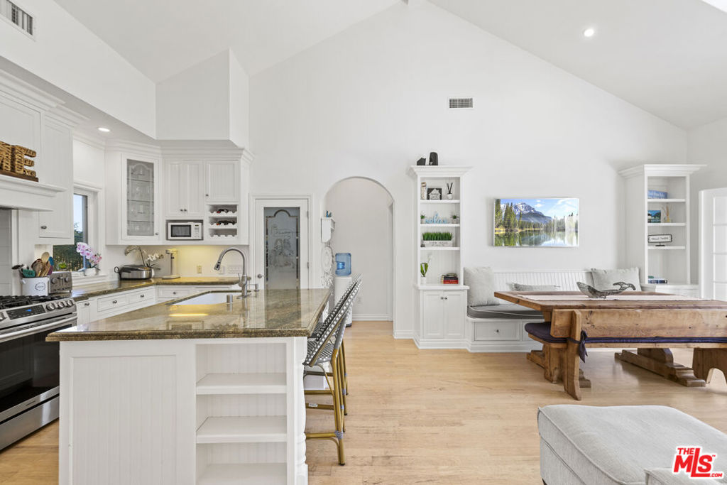 6671 Dume Drive Property Photo 42