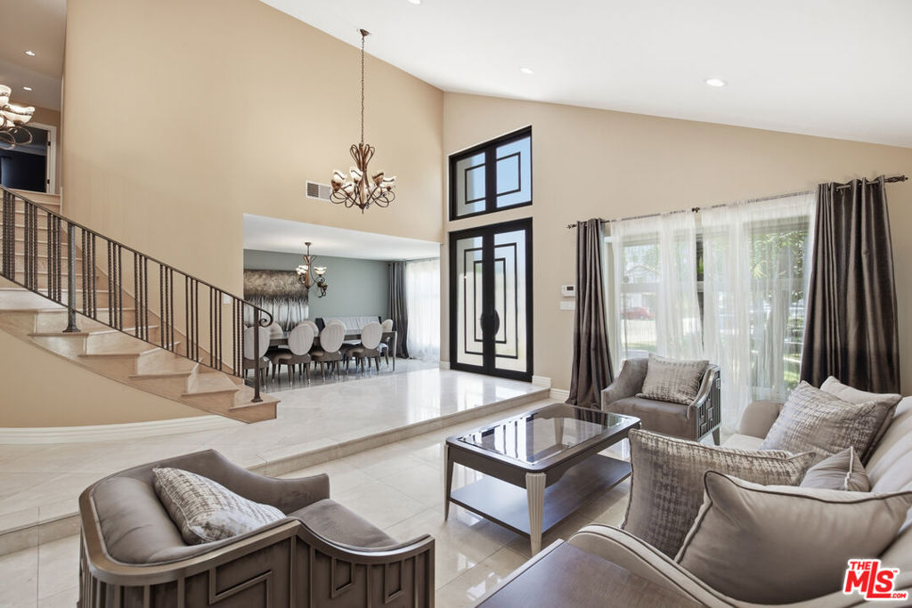8739 Mclennan Avenue Property Photo 1