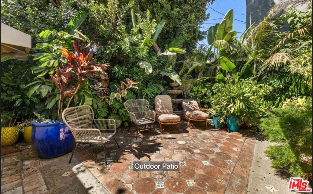 9060 Harland Avenue Property Photo 12
