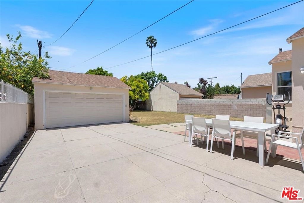 4021 Degnan Boulevard Property Photo 21