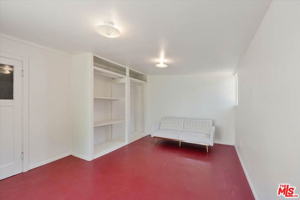 4021 Degnan Boulevard Property Photo 24
