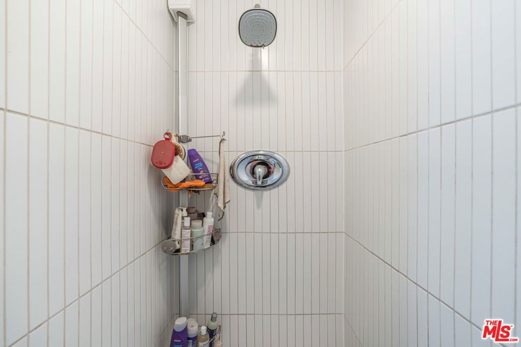 6253 Hollywood Boulevard 909 Property Photo 8