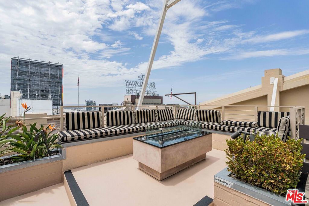 6253 Hollywood Boulevard 909 Property Photo 25