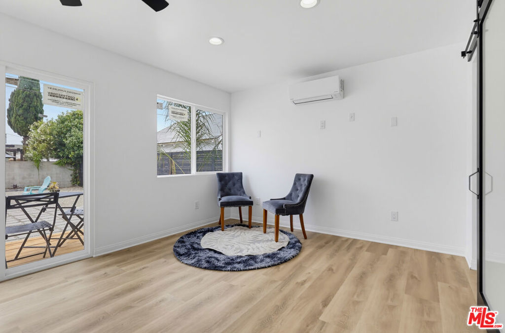 2022 W 77th Street Property Photo 31