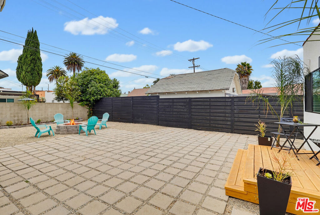 2022 W 77th Street Property Photo 58