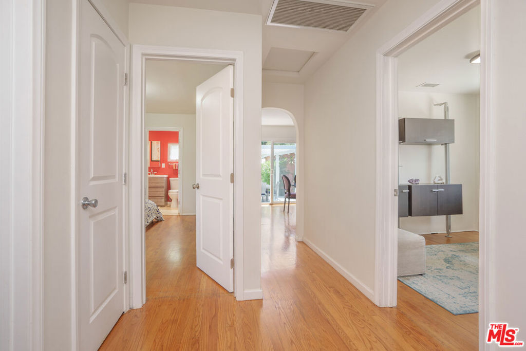 4931 Coolidge Avenue Property Photo 10