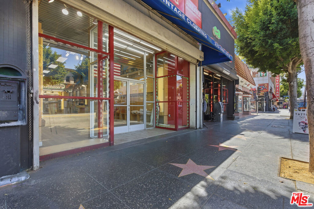 6670 Hollywood Boulevard Property Photo 2