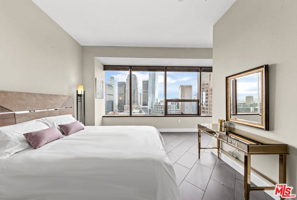 1100 Wilshire Boulevard 2411 Property Photo 11
