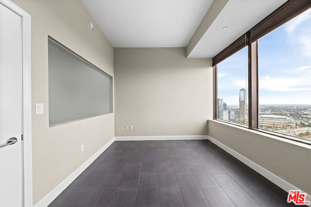 1100 Wilshire Boulevard 2411 Property Photo 14