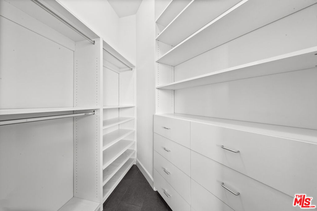 1100 Wilshire Boulevard 2411 Property Photo 20