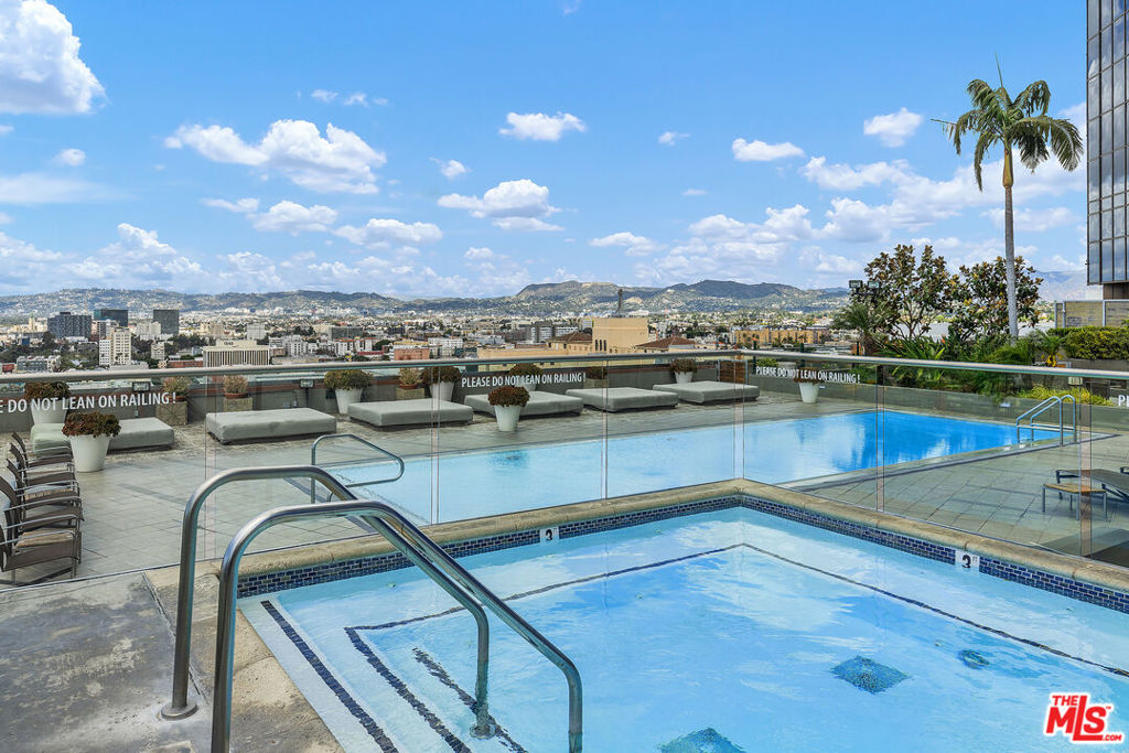 1100 Wilshire Boulevard 2411 Property Photo 25