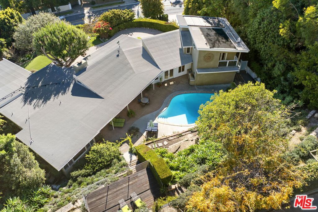 11215 W Sunset Boulevard Property Photo 69