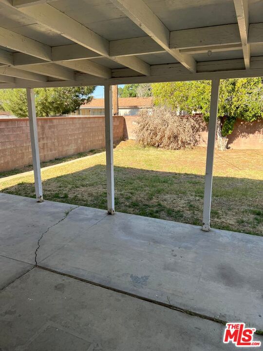 44720 Rodin Avenue Property Photo 8