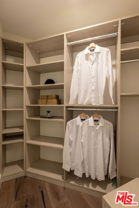 4460 Wilshire Boulevard 207 Property Photo 47