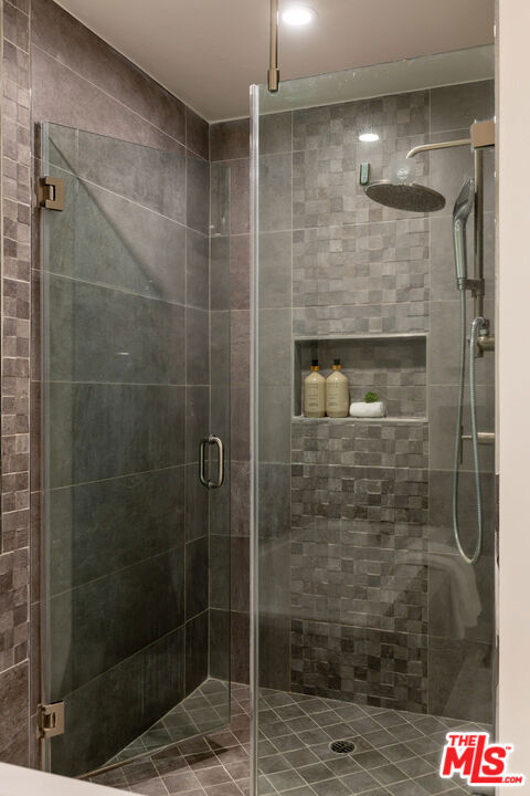 4460 Wilshire Boulevard 207 Property Photo 50