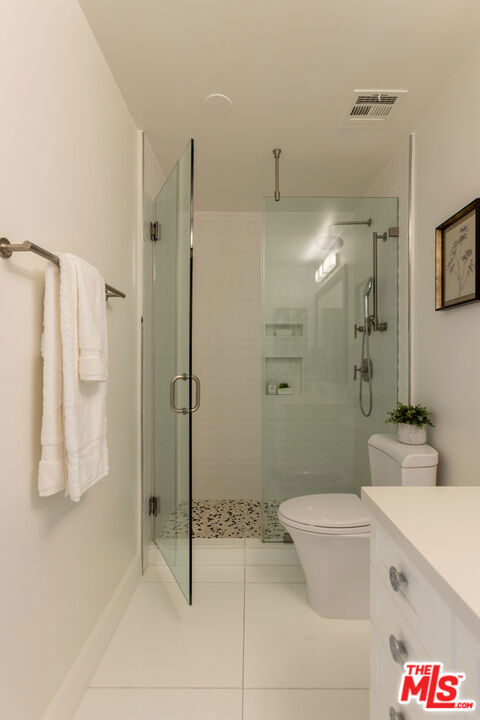 4460 Wilshire Boulevard 207 Property Photo 57