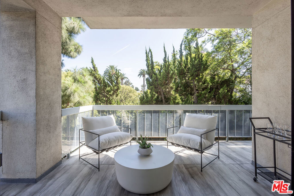 4460 Wilshire Boulevard 207 Property Photo 63