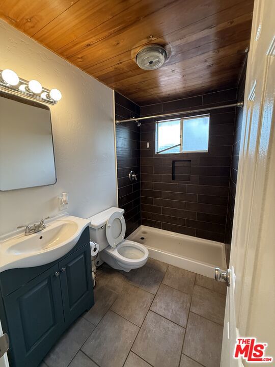 42995 Sunset Drive Property Photo 10